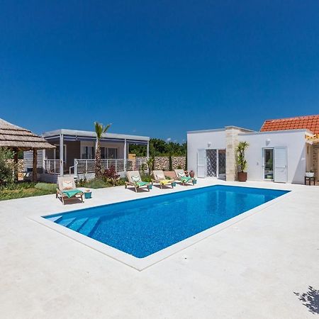Vila Gallo Galovac  ภายนอก รูปภาพ