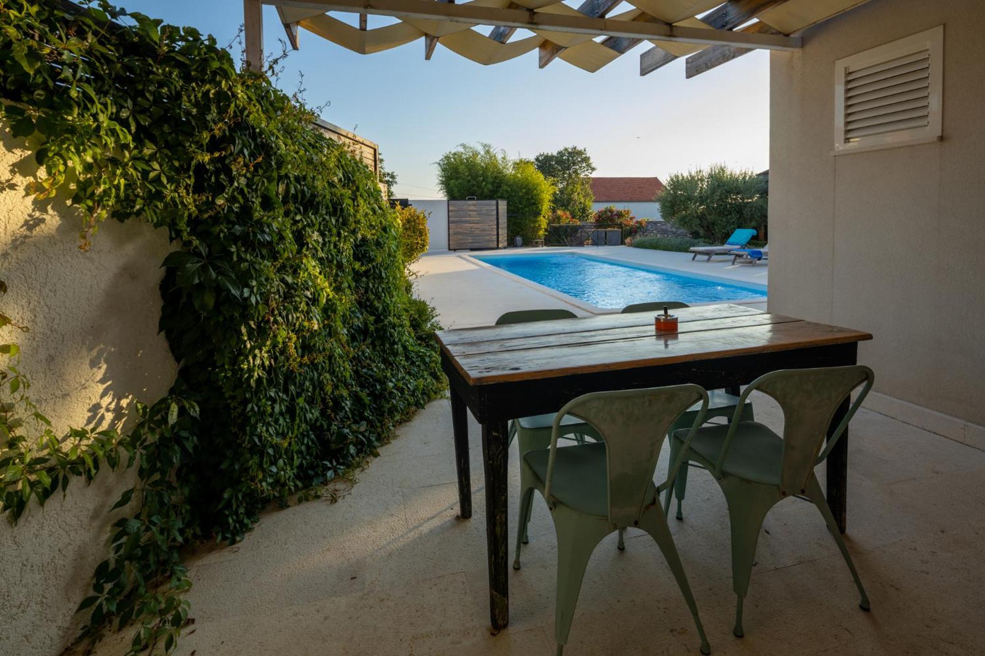 Vila Gallo Galovac  ภายนอก รูปภาพ