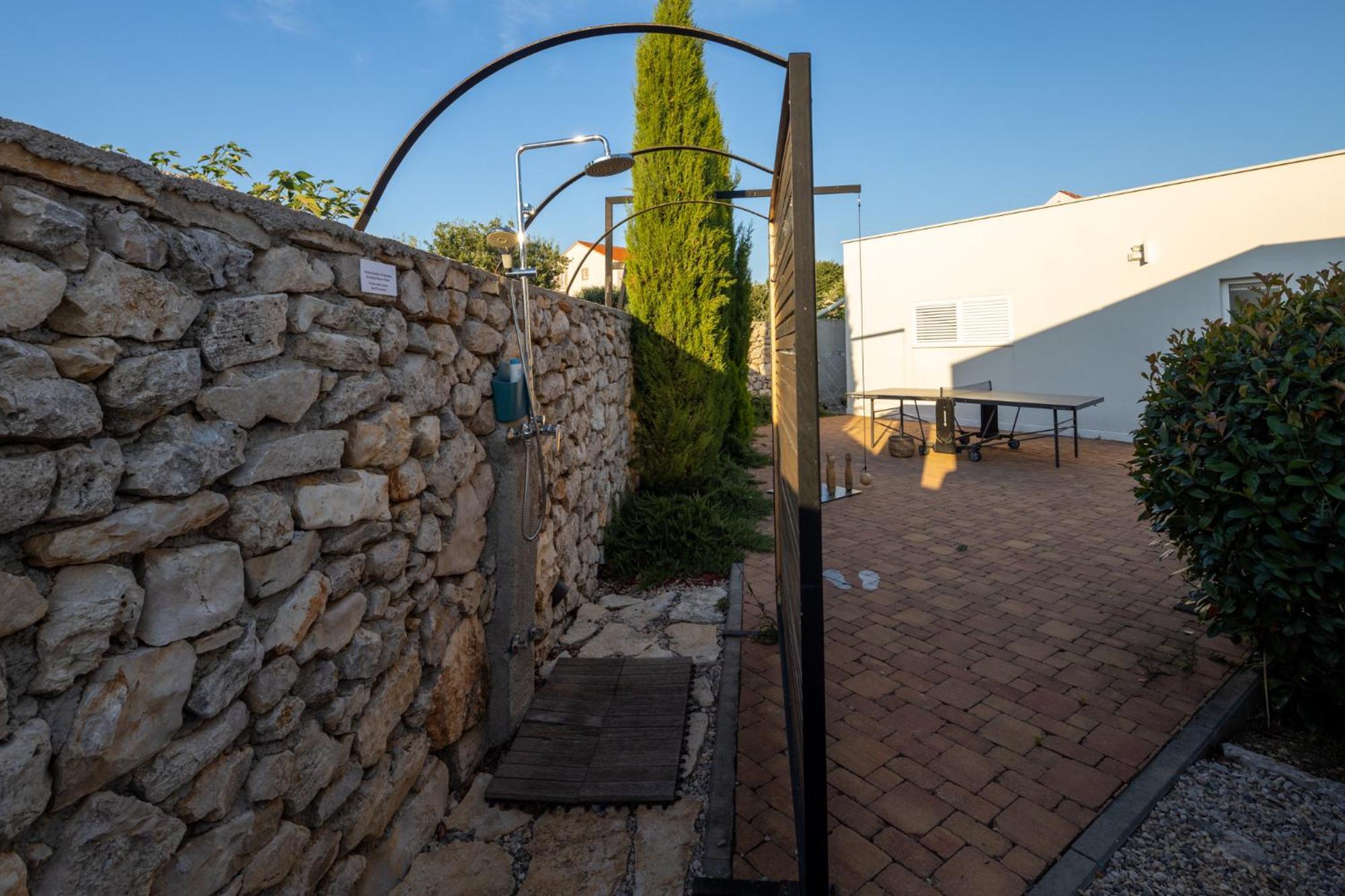 Vila Gallo Galovac  ภายนอก รูปภาพ