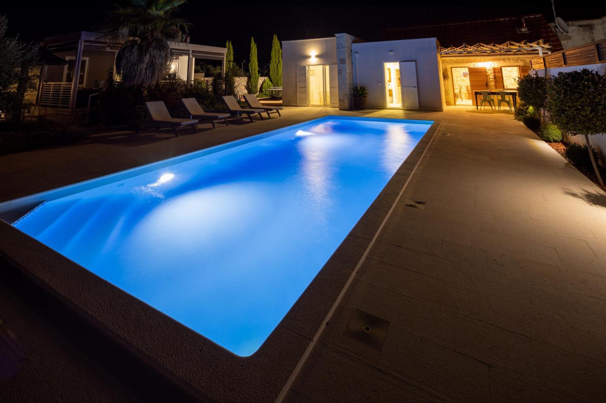 Vila Gallo Galovac  ภายนอก รูปภาพ