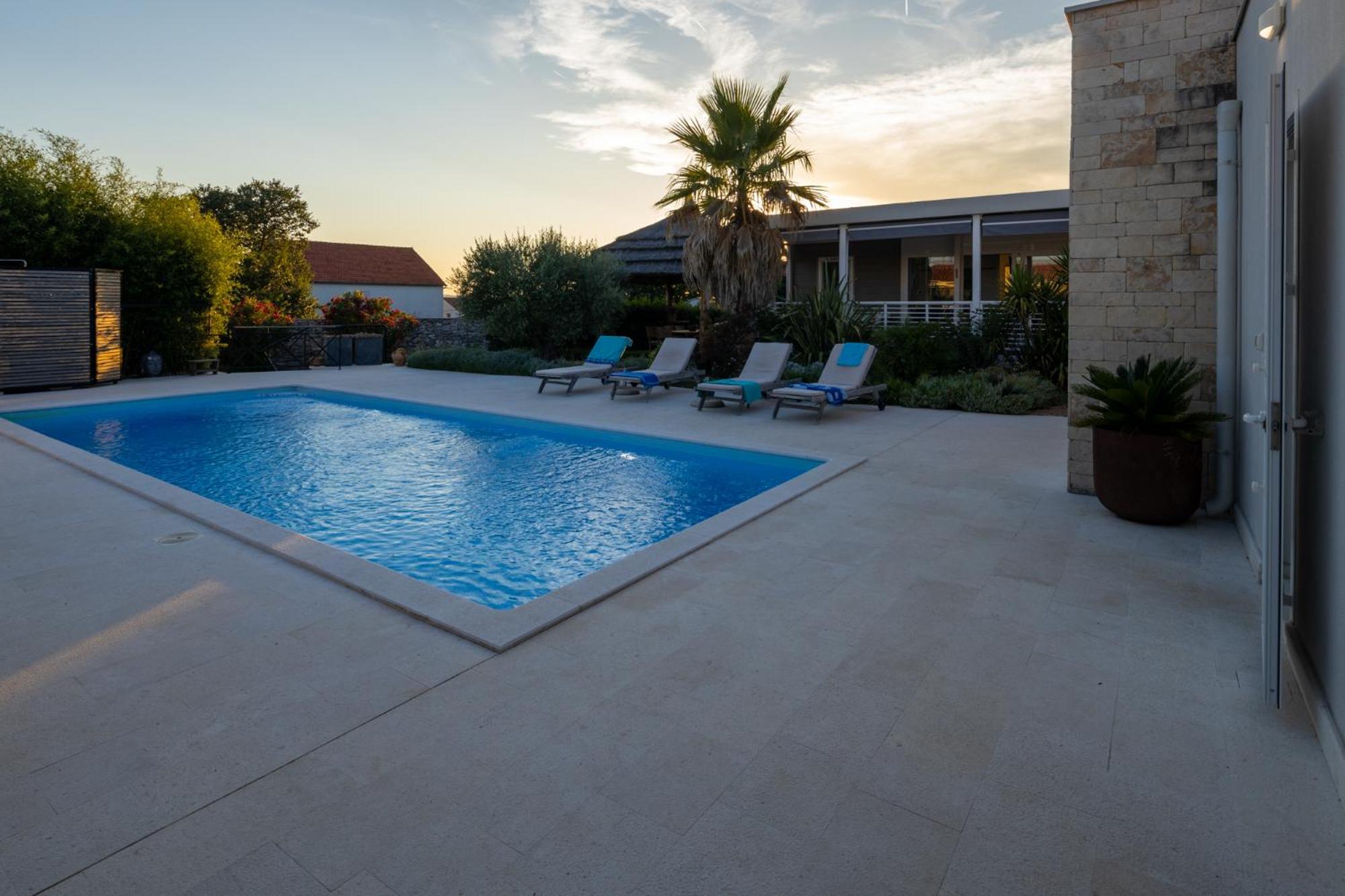 Vila Gallo Galovac  ภายนอก รูปภาพ