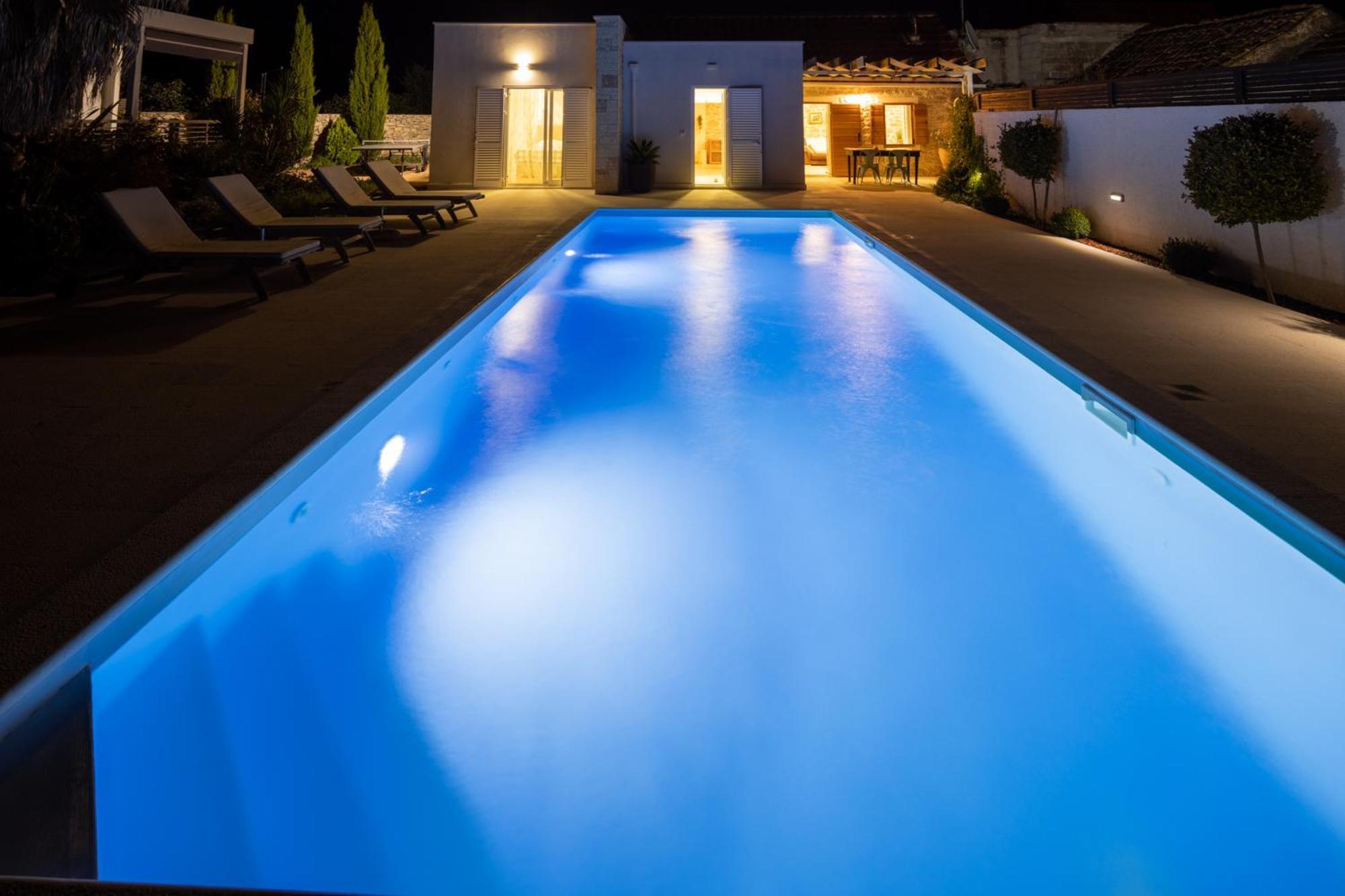 Vila Gallo Galovac  ภายนอก รูปภาพ